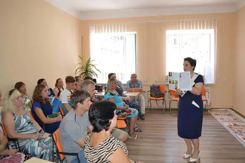 Наш центр реалізує програму з навчання та реабілітації учасників АТО, внутрішньо переміщених осіб та їх дітей