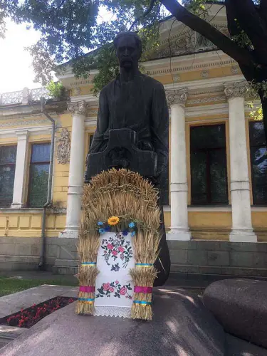 «Вінок безсмертя»
