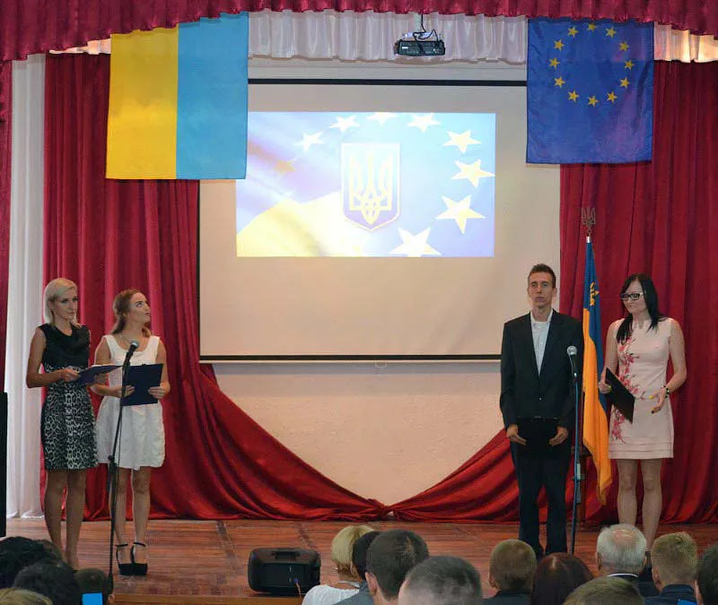 Відкрити зображення до новини: Перший урок – «Поважаємо європейські цінності – будуємо сучасну Україну»