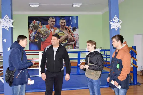 Екскурсія Центром продовжується