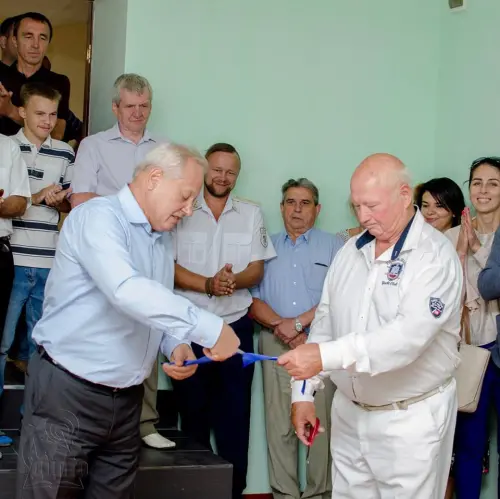 У  Дніпрі  відкрито сучасний центр важкої атлетики  ім. олімпійського чемпіона Юрія Зайцева