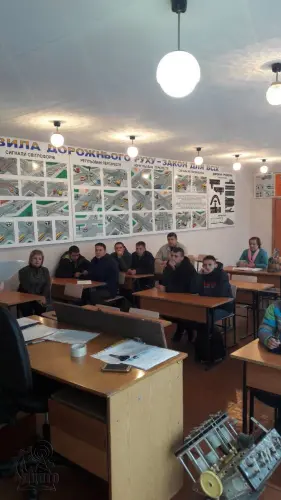 Професія ВОДІЯ – рулить!