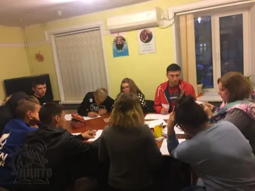Розвиваємо відповідальність за своє життя через любов, довіру і залученість суспільства