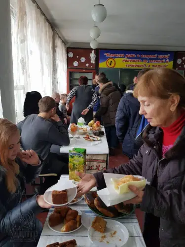 Благодійний ярмарок