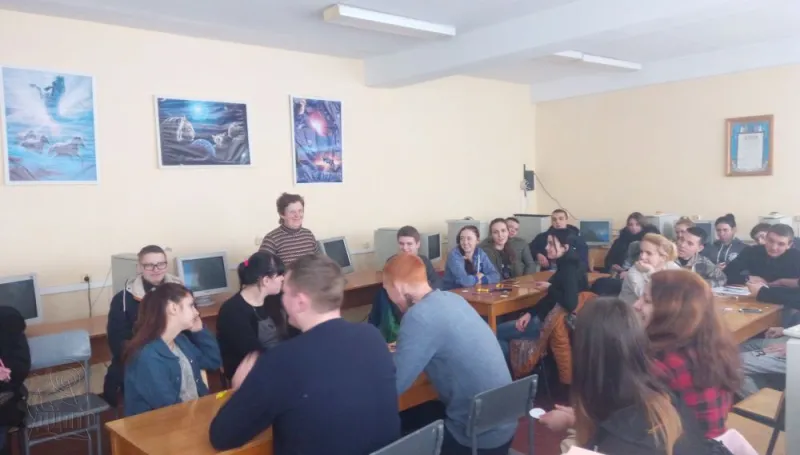 Відкрити зображення до новини: «Створюй, спілкуйся та поважай: кращий Інтернет починається з тобою»