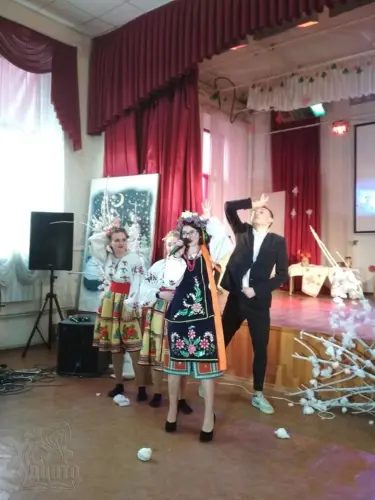 Відкриті двері, де Вас радо зустрінуть в будь-який час!