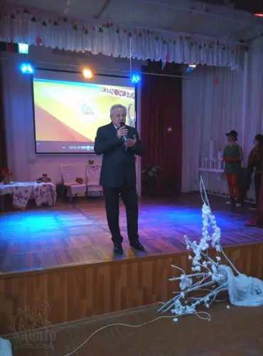 Відкриті двері, де Вас радо зустрінуть в будь-який час!