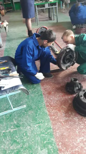 Конкурс професійної майстерності слюсарів