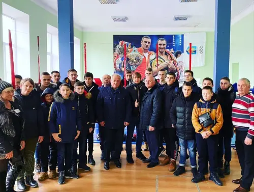 Зустріч з головою федерації футболу у Дніпропетровській області  Андрухів Віктором Васильовичем