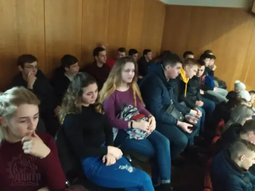 Слава Вам, нескорені Герої Крут!