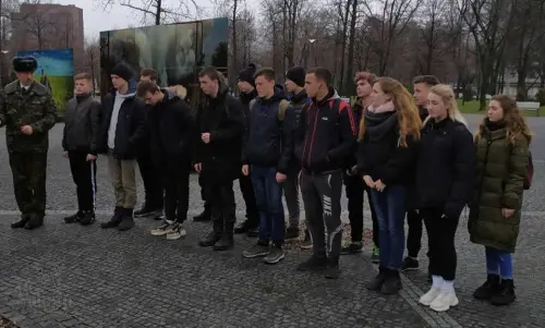 Слава Вам, нескорені Герої Крут!