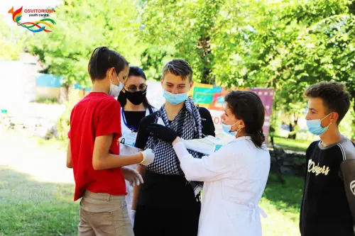 Відкрити зображення до новини: Учнівська молодь Дніпровського центру професійно-технічної освіти навчилася надавати першу медичну допомогу