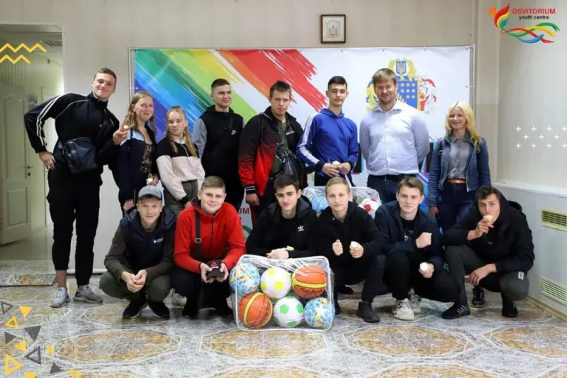 Відкрити зображення до новини: З міжнародним днем захисту дітей!