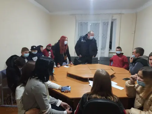 Профілактична бесіда з підлітками, як форма попереджєння правопорушень