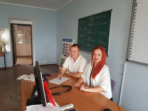 ДНІПРОВСЬКИЙ ЦЕНТР ПРОФЕСІЙНО-ТЕХНІЧНОЇ ОСВІТИ ЩИРО ВІТАЄ З ДНЕМ ЗНАНЬ!