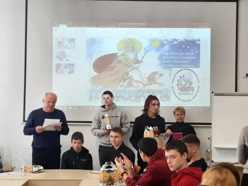 Святий Миколай зігріває серця