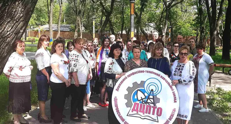 Відкрити зображення до новини: Ми одягнули душу в вишиванку