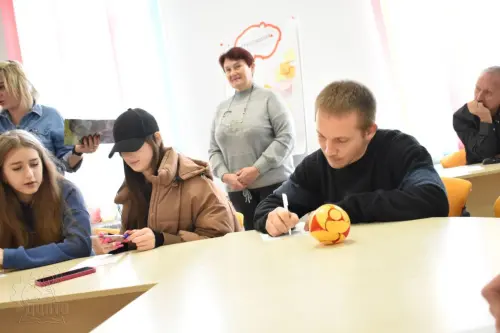 Толерантність підлітка та його родина