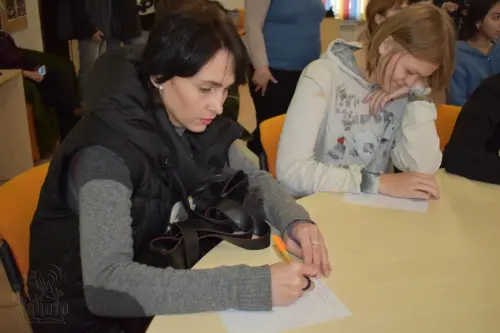 Толерантність підлітка та його родина