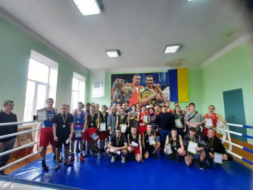 Турнір з боксу пам'яті Олексія Шевеля
