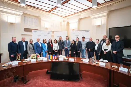 Міжнародна співпраця ДЦПТО