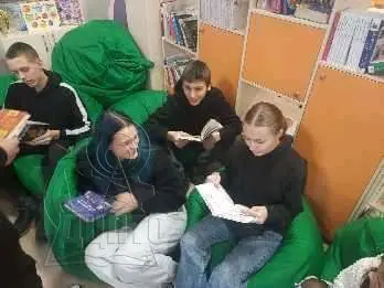 Закохані…в книгу!