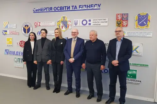 Відкрити зображення до новини: Почесна делегація посольства Чеської Республіки у ДЦПТО