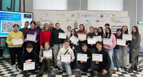 Відкрити зображення до новини: Смартфон як інструмент сучасної профосвіти