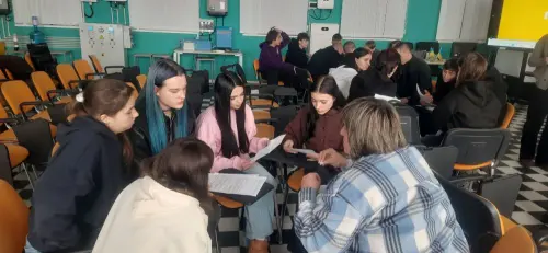 Смартфон як інструмент сучасної профосвіти