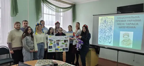 Літературні посиденьки у ДПТК