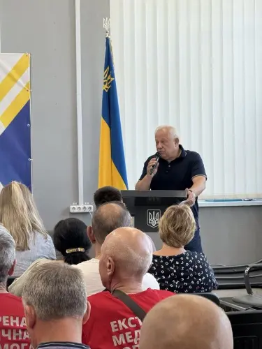 Разом шукаємо відповіді на виклики сьогодення у ДПТК обговорили виклики екстреної медицини та реабілітації в умовах війни