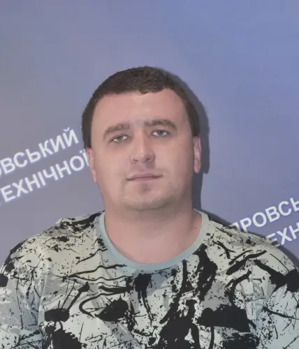 Чернуха Владислав, майстер виробничого навчання з професії «слюсар з ремонту колісних транспортних засобів»