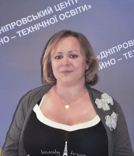 Курзіна Олена, майстер виробничого навчання з професії «робітник з комплексного обслуговування будівель»